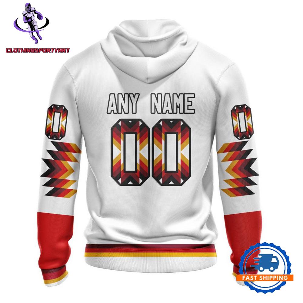 Tampa Bay Buccaneers Special Native Pattern Hoodie Tampa Bay Buccaneers Special Native Pattern Hoodie